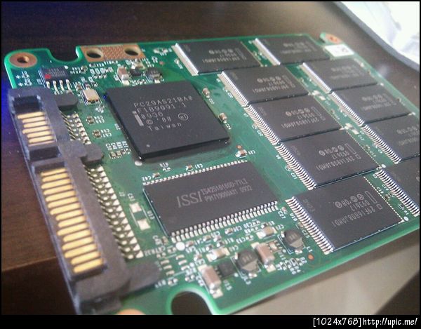 intel inside SSD งึมมม รูปกรู ฮือ