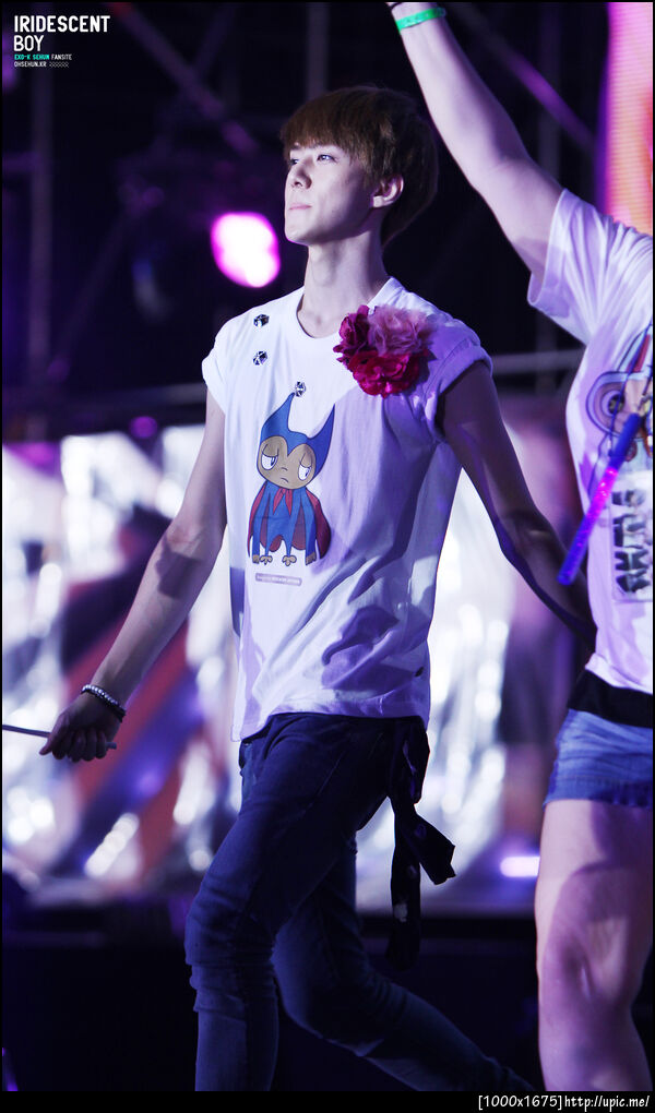 [Pic] 120818 Sehun @ SMT CONCERT in SEOUL [IRIDESCENT BOY] 6P