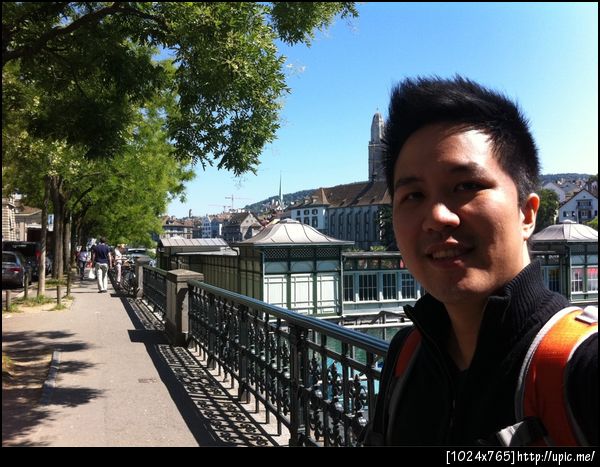 เดินเล่นไปทั่ว Zurich