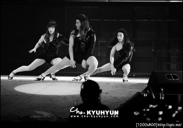 อายุต่ำกว่า 20 อย่าดูเลย