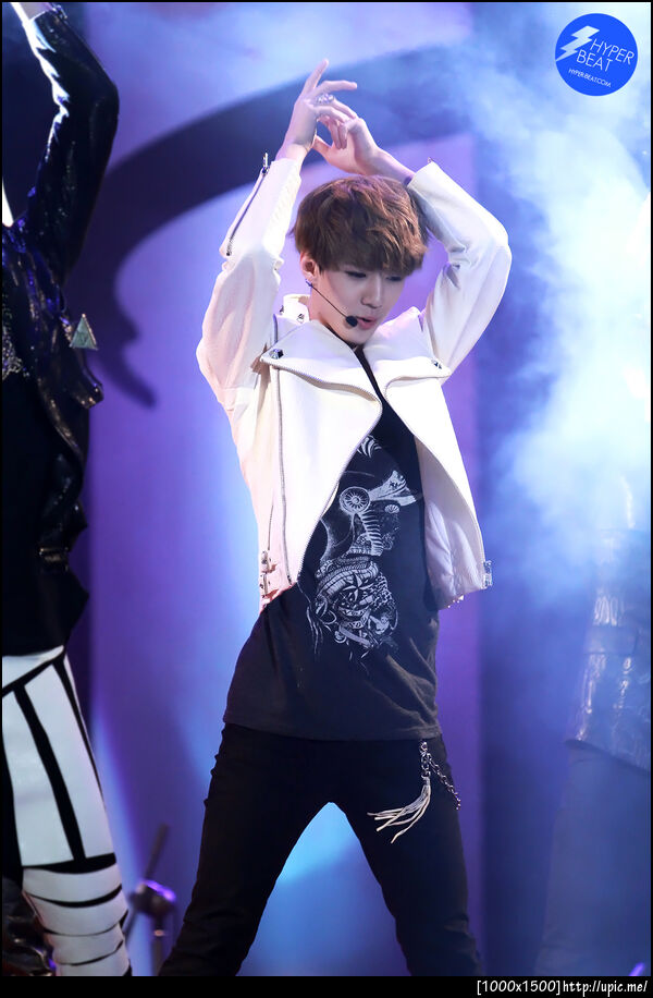 [Pic] 121012 Sehun @ Cheorwon Taebong Concert [HYPER BEAT] 47P