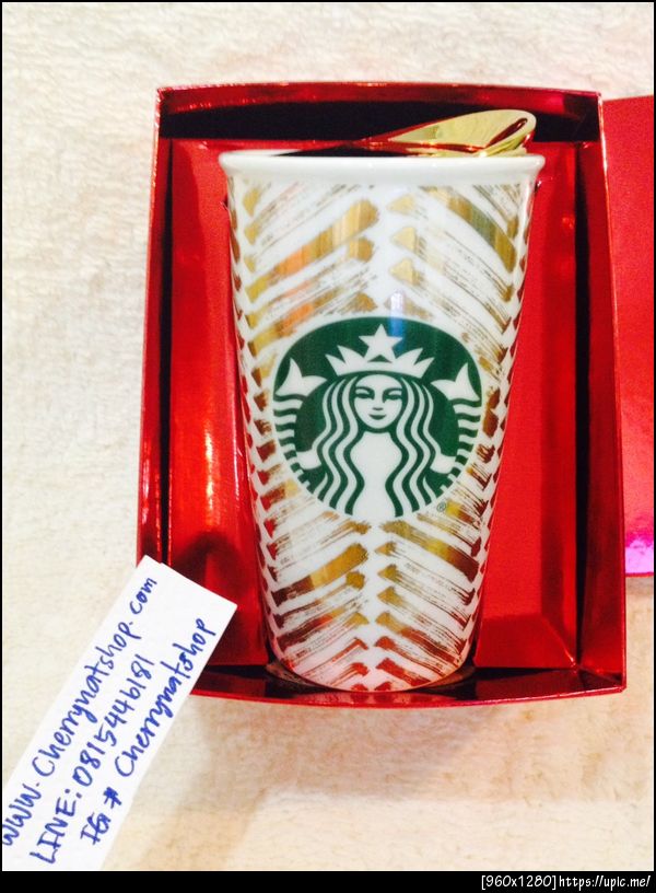 StarbuckUSA#Gold Chevron Double Wall Traveler, 12 fl oz ราคา 2,100บาท พร้อมกล่องของขวัญแดงค่ะ เป็นlimited edition ในBrilliant Collection,Updateแก้วใหม่ๆล่าสุด#ขายStarbucksUSA#StarbucksLimitedEdition#StarbucksUSAรุ่นหายากlimited #ของแท้ทุกใบใหม่ไร้ตำหนิ