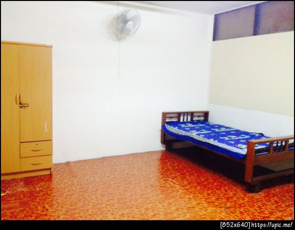 หอพักนิยมศิลป์ขอนแก่น หอหญิง 0815446181 ตั้งอยู่กลางใจเมือง ใกล้ที่เรียนพิเศษ เหมาะกับนักเรียนนักศึกษาคนทำงาน สะดวก ปลอดภัยราคาประหยัด