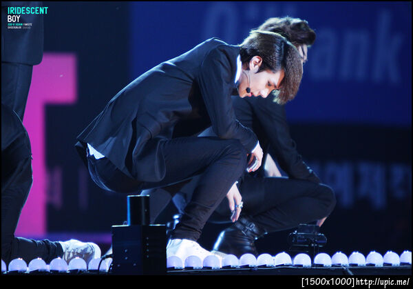 [Pic] 120512 Sehun @ Dream Concert [IRIDESCENT BOY] 2P