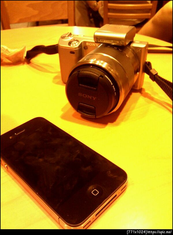 sony-nex5 กะ iphone 4
