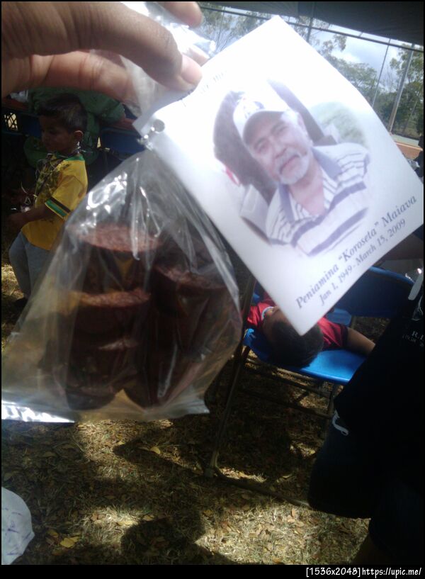 yay! they have Brownies w/ his pic. RIP KOLOSETA!
