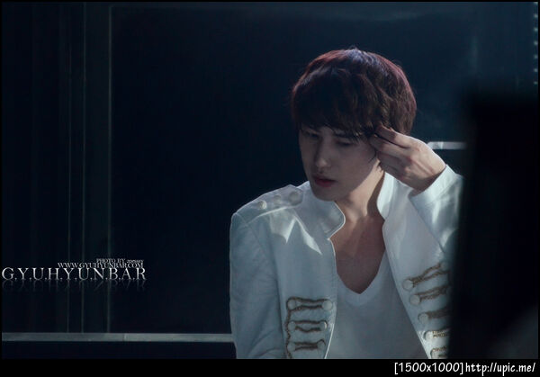  110507 Kyuhyun  SSlll in Vietnam cr:gyuhyunbar