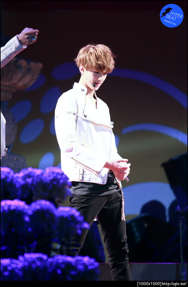 [Pic] 121012 Sehun @ Cheorwon Taebong Concert [HYPER BEAT] 47P